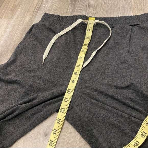 Vuori performance jogger size M - Picture 7 of 12